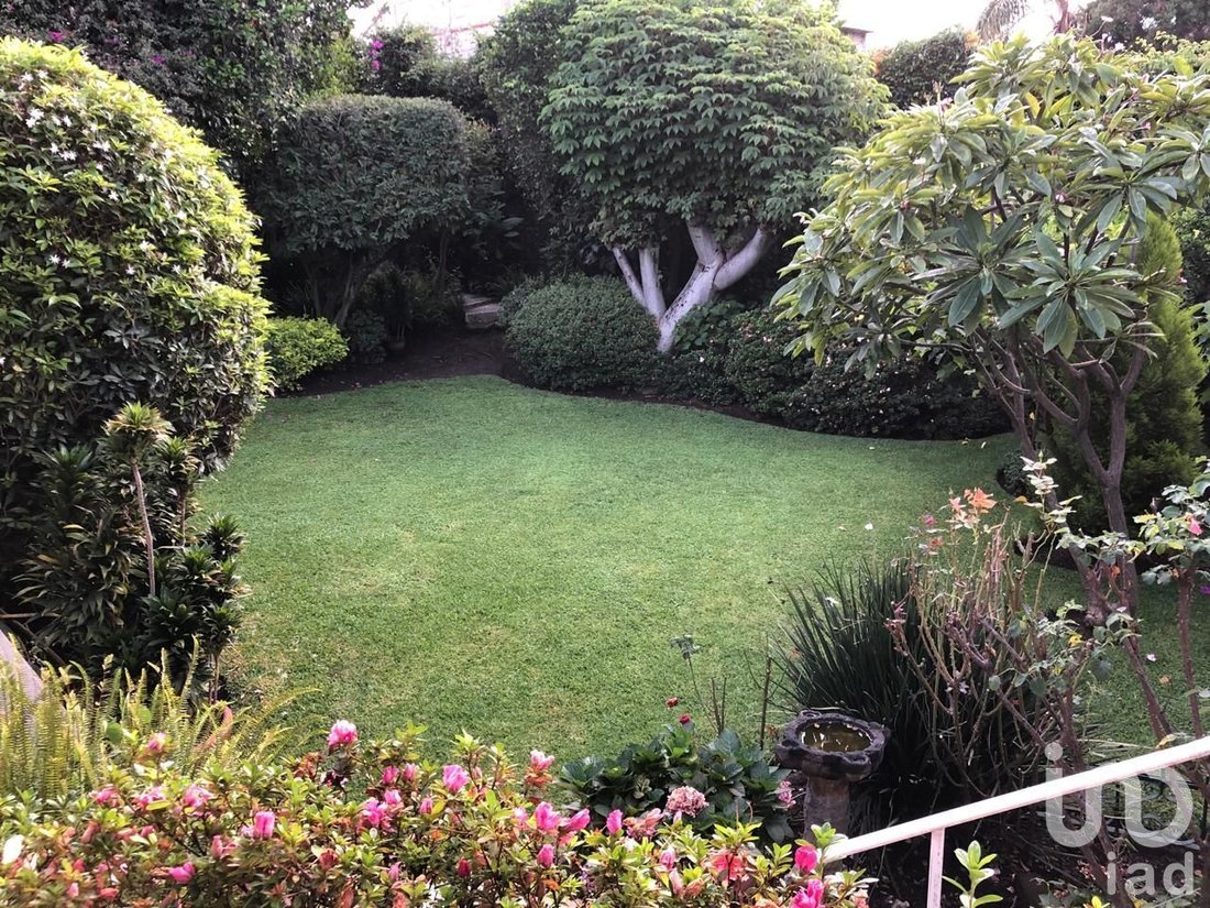 House in Cuernavaca, Morelos, Mexico 1 - 18521371