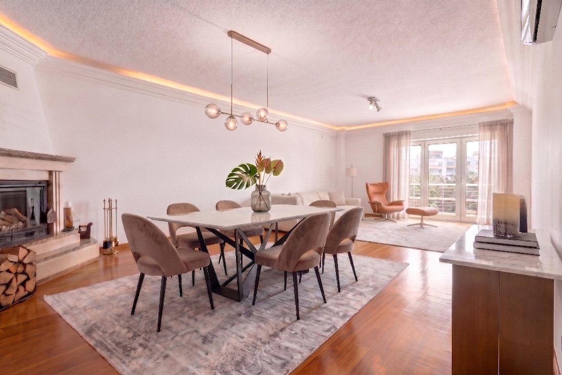 Apartment in Carcavelos e Parede, Lisbon, Portugal 3 - 18519259