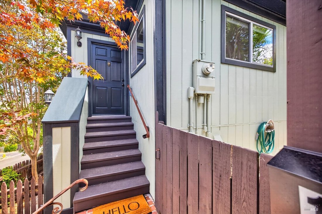 House in Petaluma, California, United States 3 - 18513780