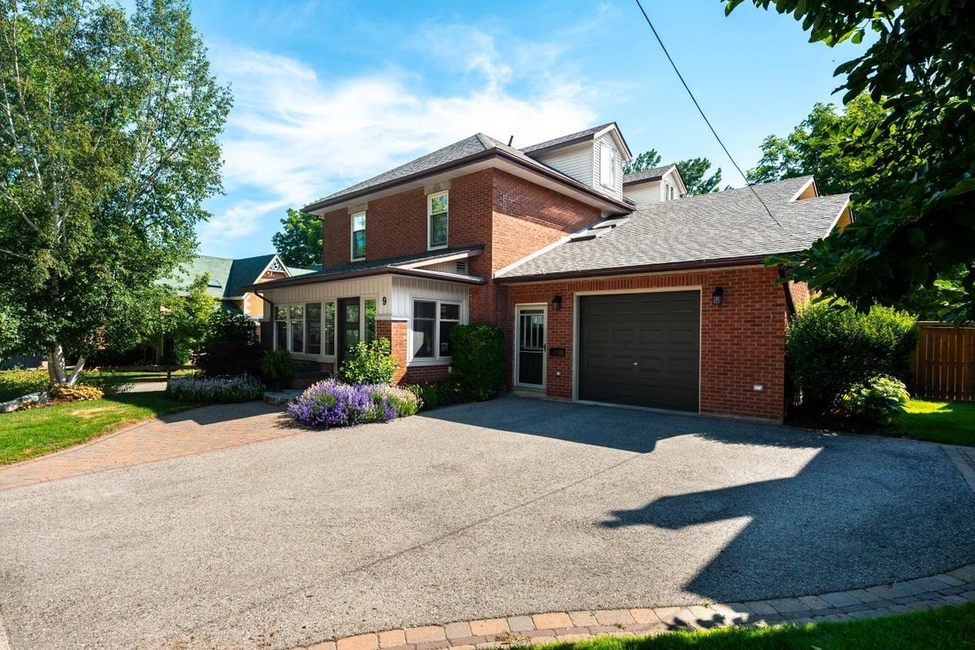 House in Orangeville, Ontario, Canada 2 - 17710843