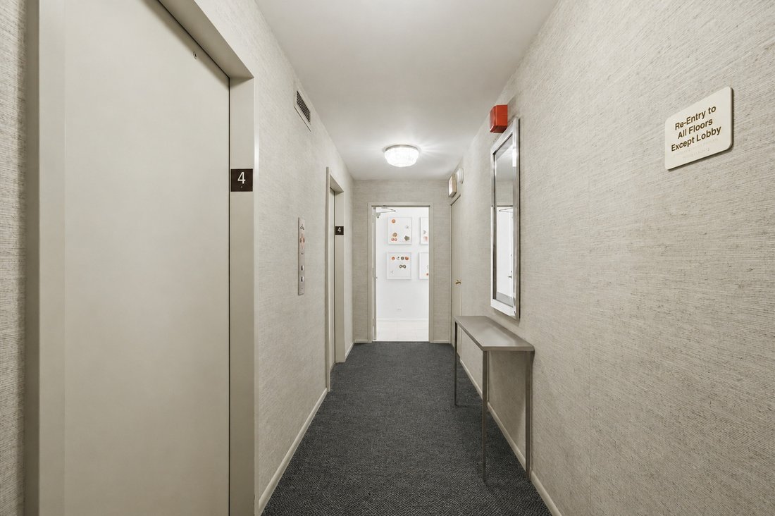 Condo in Chicago, Illinois, United States 3 - 18508512