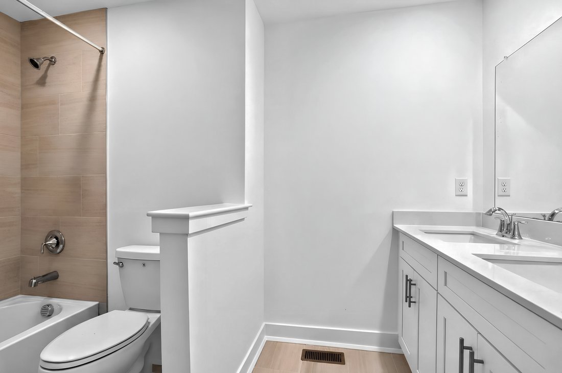 Townhouse in Pennington, New Jersey, United States 3 - 17949204