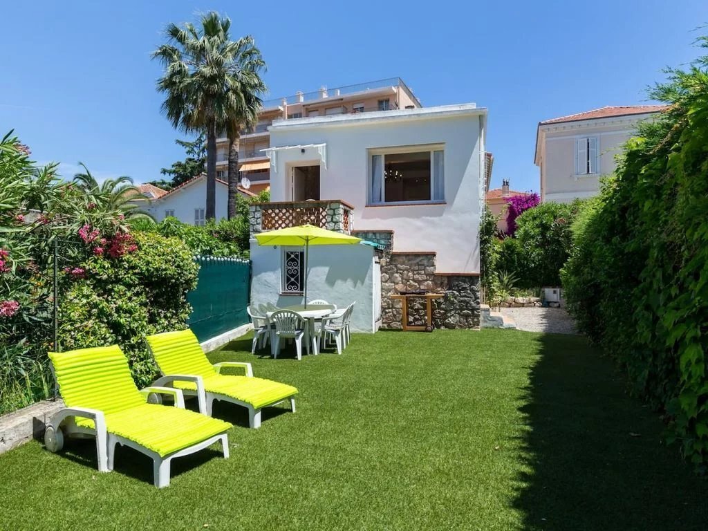 House in Antibes, Provence-Alpes-Côte d'Azur, France 4 - 18508206