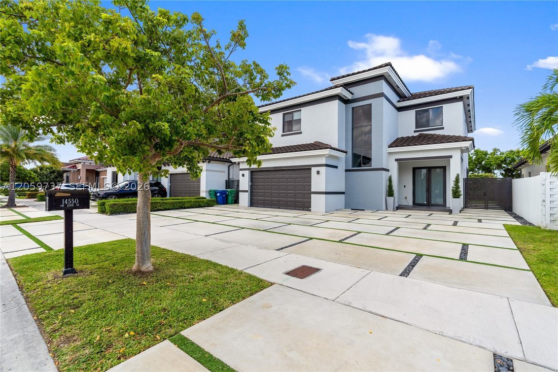 House in Miami, Florida, United States 4 - 18517556