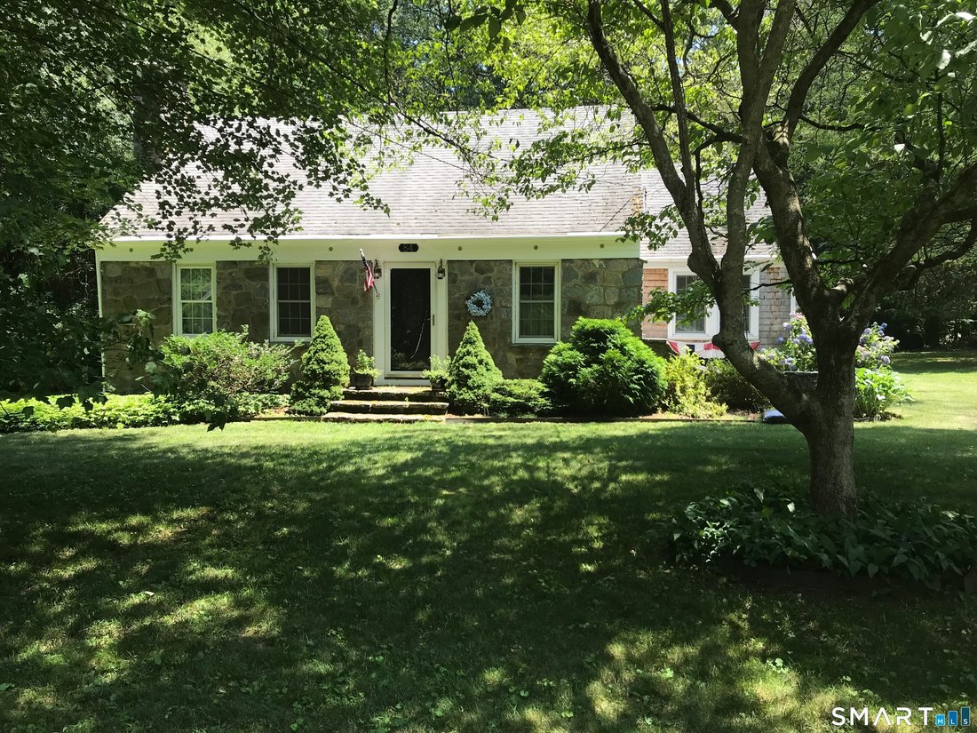 House in Old Saybrook, Connecticut, United States 1 - 18512497