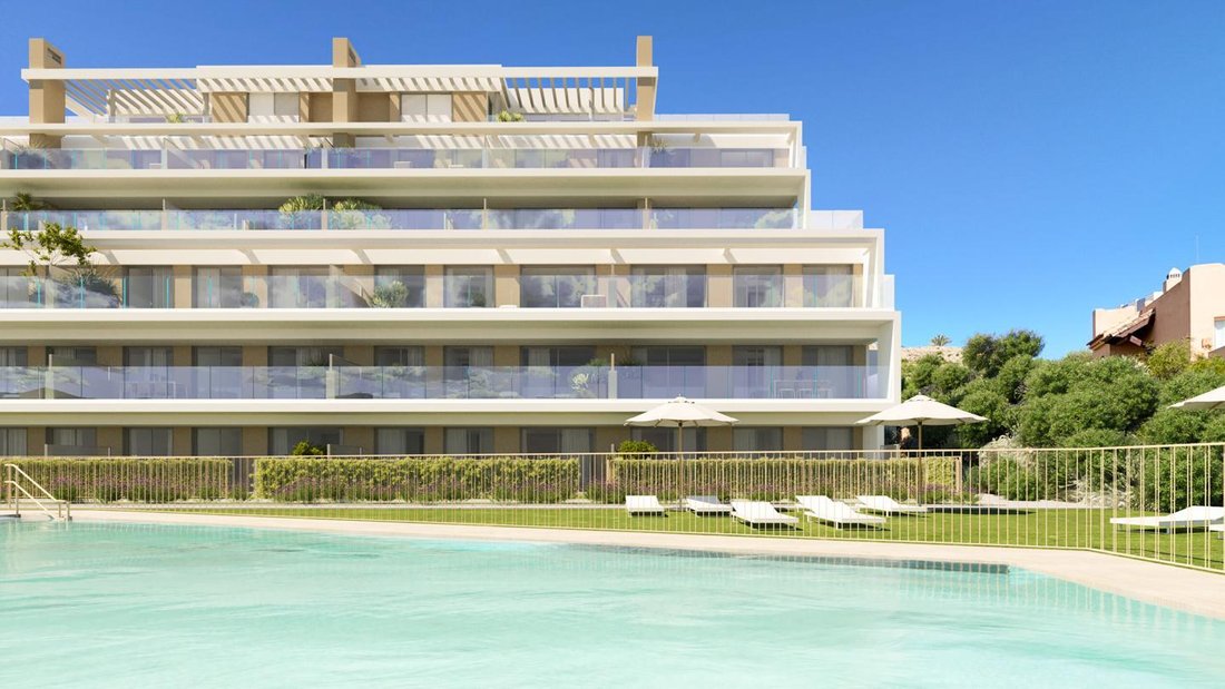 Apartment in Cancelada, Estepona, Andalusia 2 - 18513512