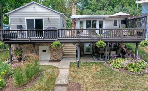 House in Nashotah, Wisconsin, United States 1