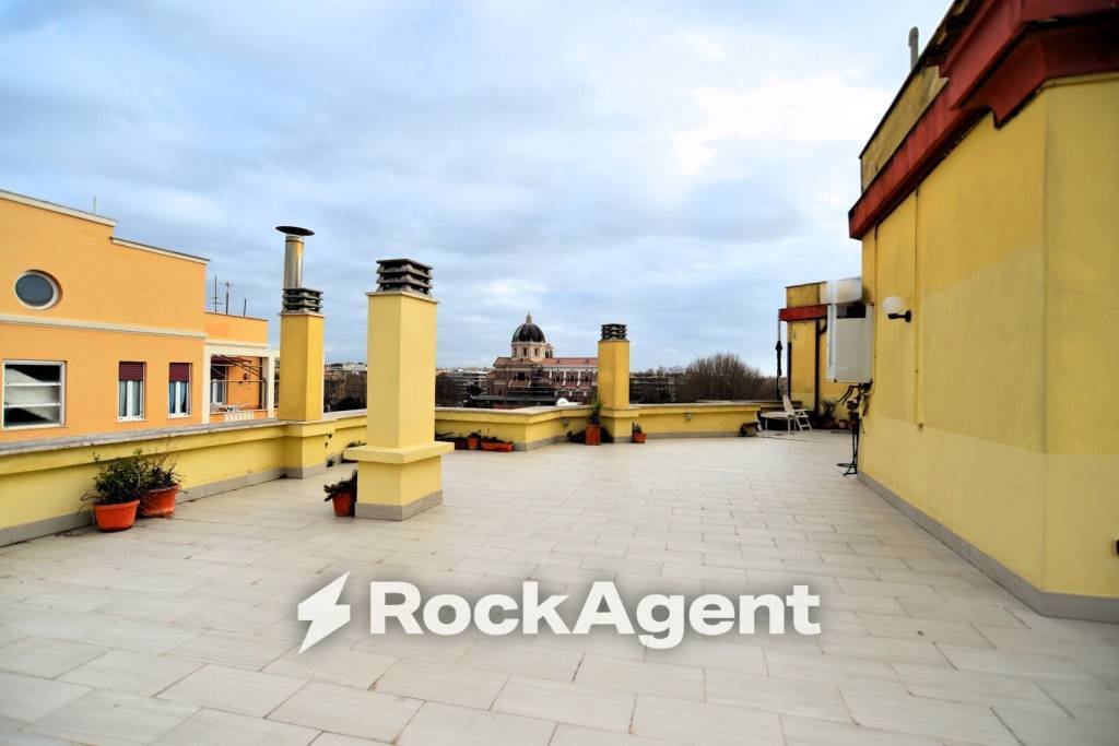 Penthouse in Ostia, Rome, Lazio 4 - 18516335