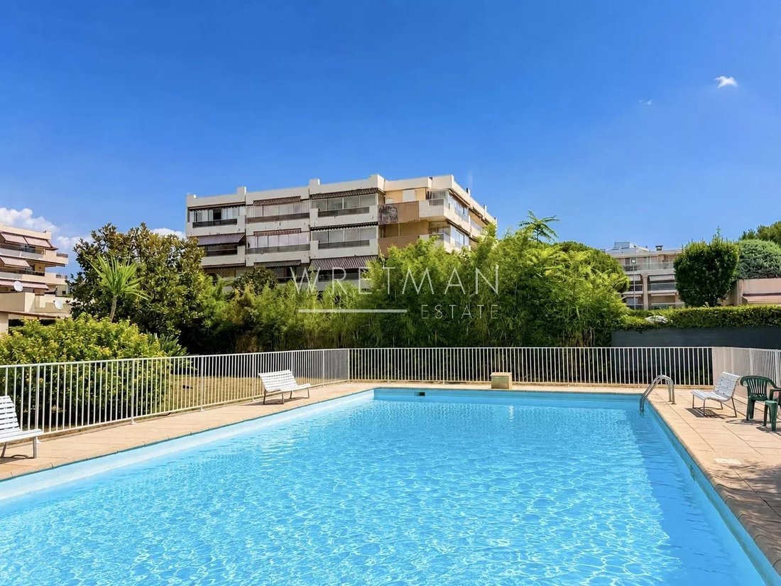 Apartment in Saint-Laurent-du-Var, Provence-Alpes-Côte d'Azur, France 3 - 18509786