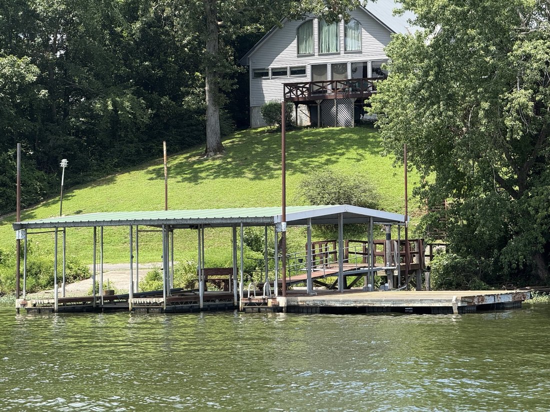 House in Waverly, Tennessee, United States 2 - 18515166