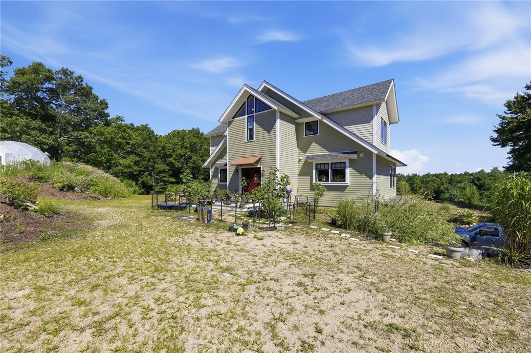 House in Coventry, Rhode Island, United States 1 - 18510938