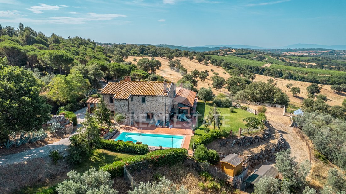 Estate in Scansano, Tuscany, Italy 1 - 18513527