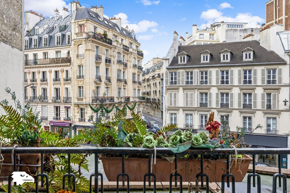 Apartment in Grange Aux Belles-Terrage, Paris 10e Arrondissement, Paris 1 - 18518742