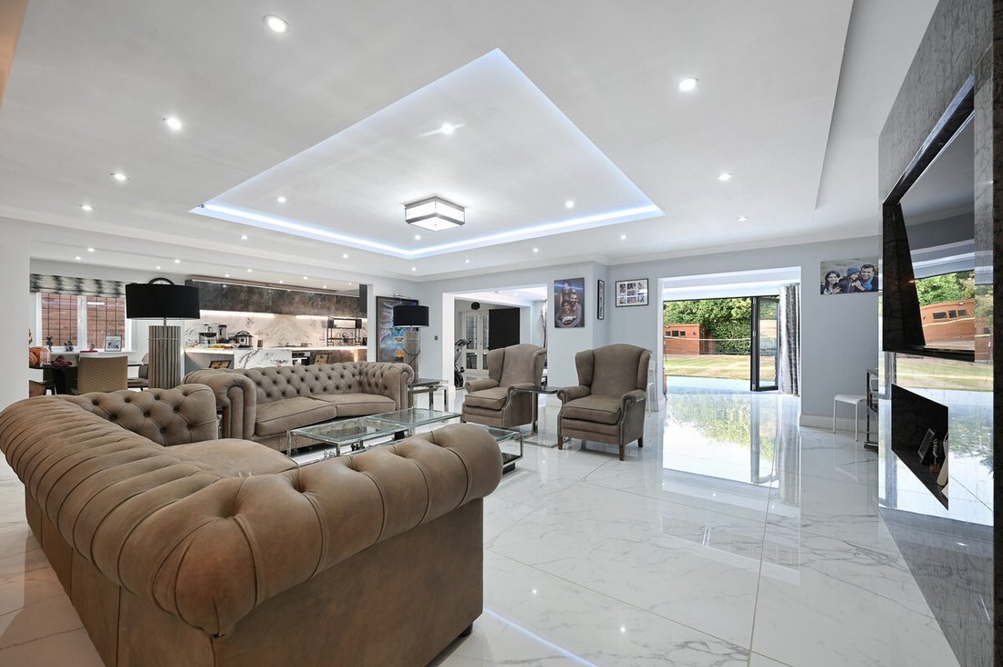 House in Bushey, Hertsmere, England 2 - 18515558