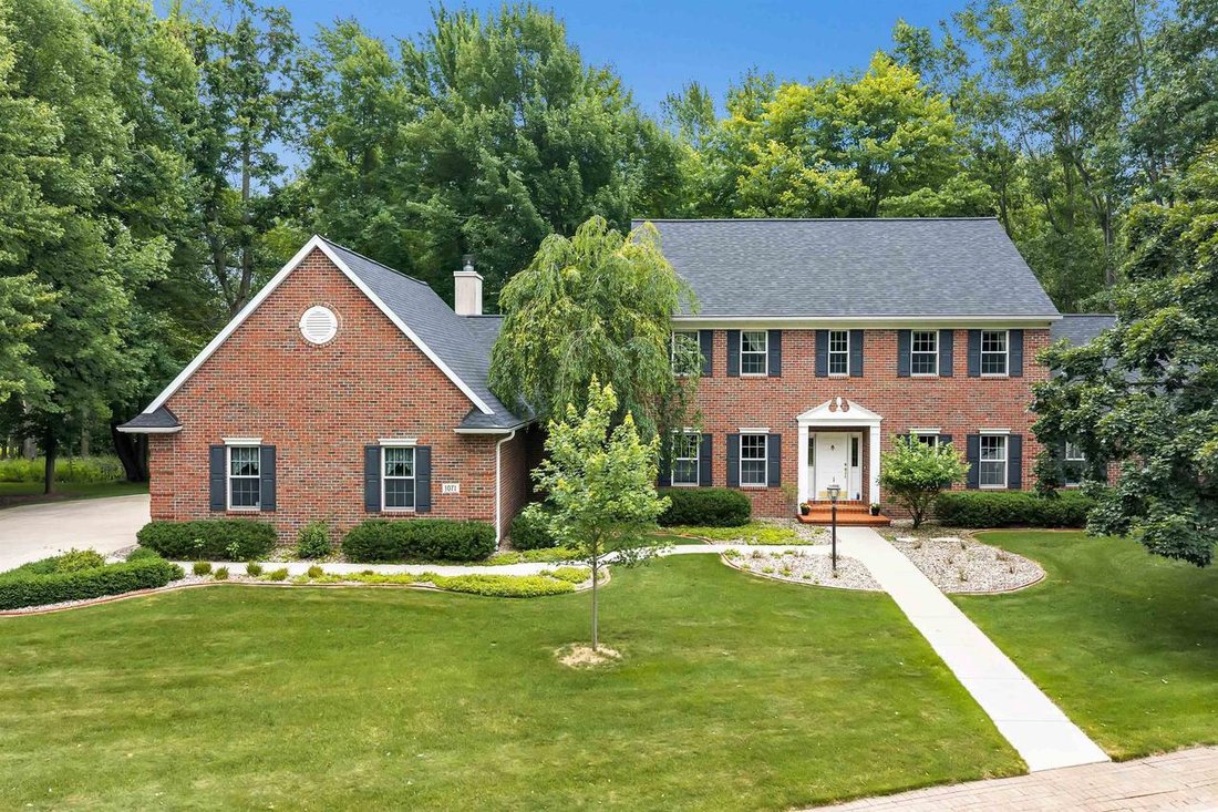 House in Hobart, Wisconsin, United States 1 - 18508397