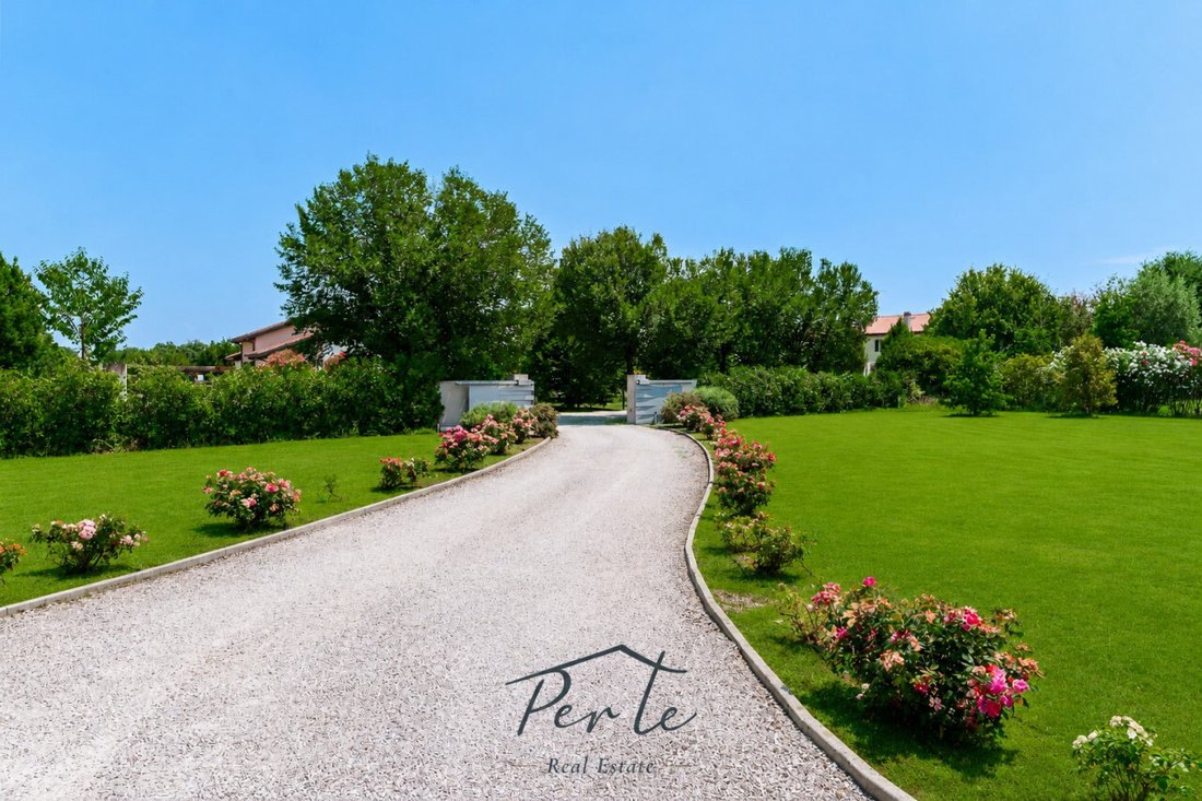 Villa in Silea, Veneto, Italy 4 - 18513855