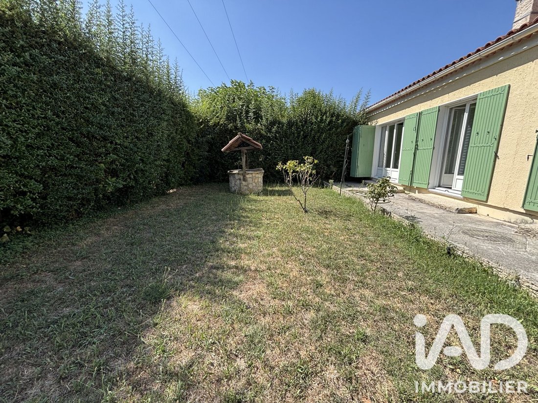 House in Bouc-Bel-Air, Provence-Alpes-Côte d'Azur, France 2 - 18518281