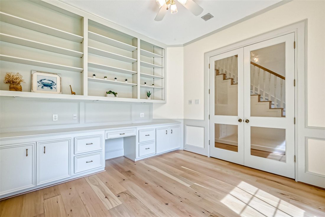 House in Houston, Texas, United States 5 - 18515263