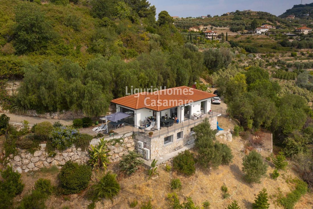 Villa in Bordighera, Liguria, Italy 3 - 18517156