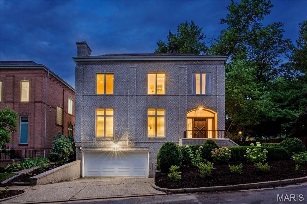 House in Clayton, Missouri, United States 2 - 18519748