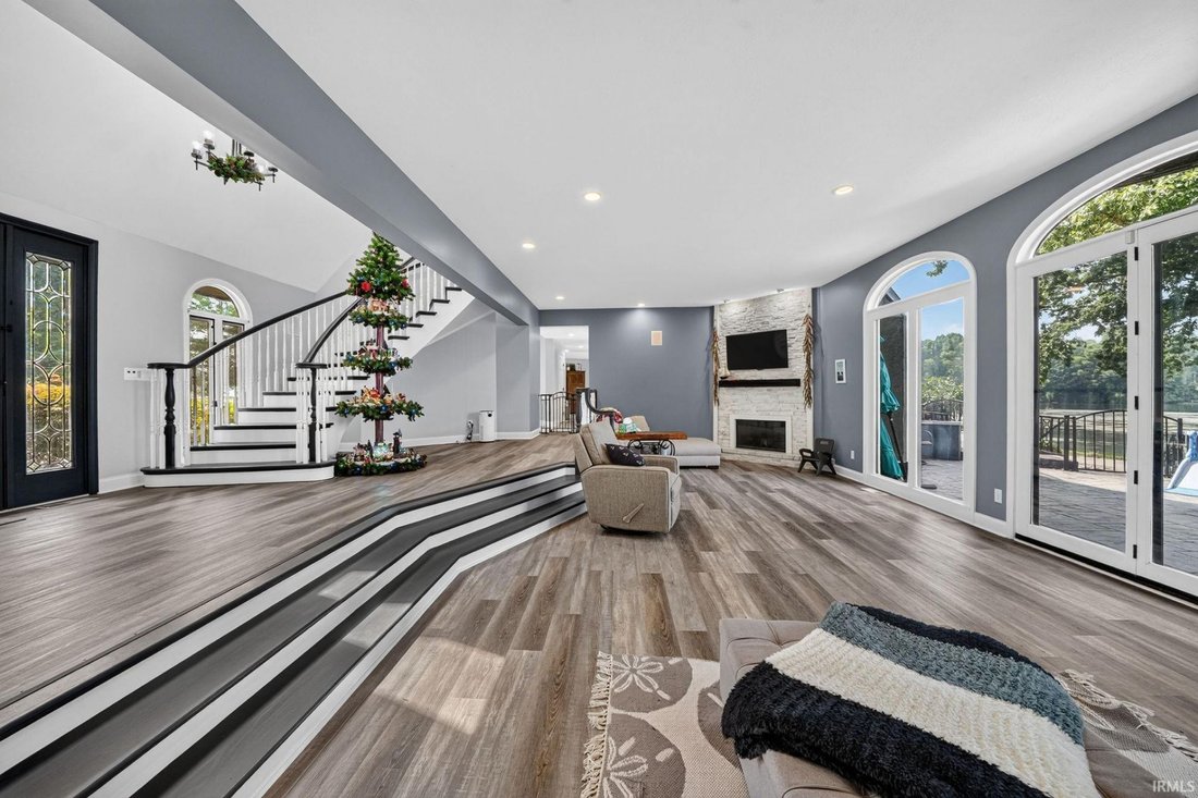 House in Elkhart, Indiana, United States 5 - 18514402