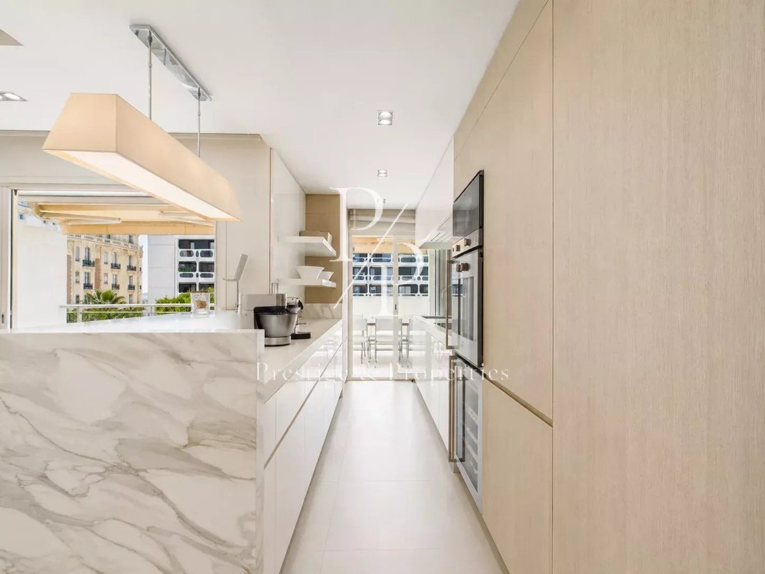 Wohnung in Cannes, Provence-Alpes-Côte d'Azur, Frankreich 5 - 18513756