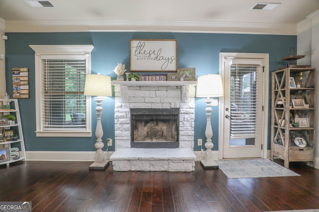 House in Loganville, Georgia, United States 5 - 18517472