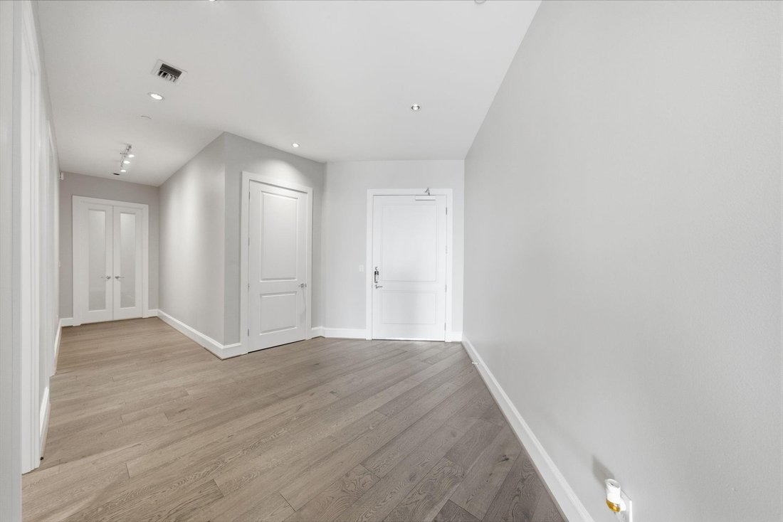 Condo in Houston, Texas, United States 5 - 18517552