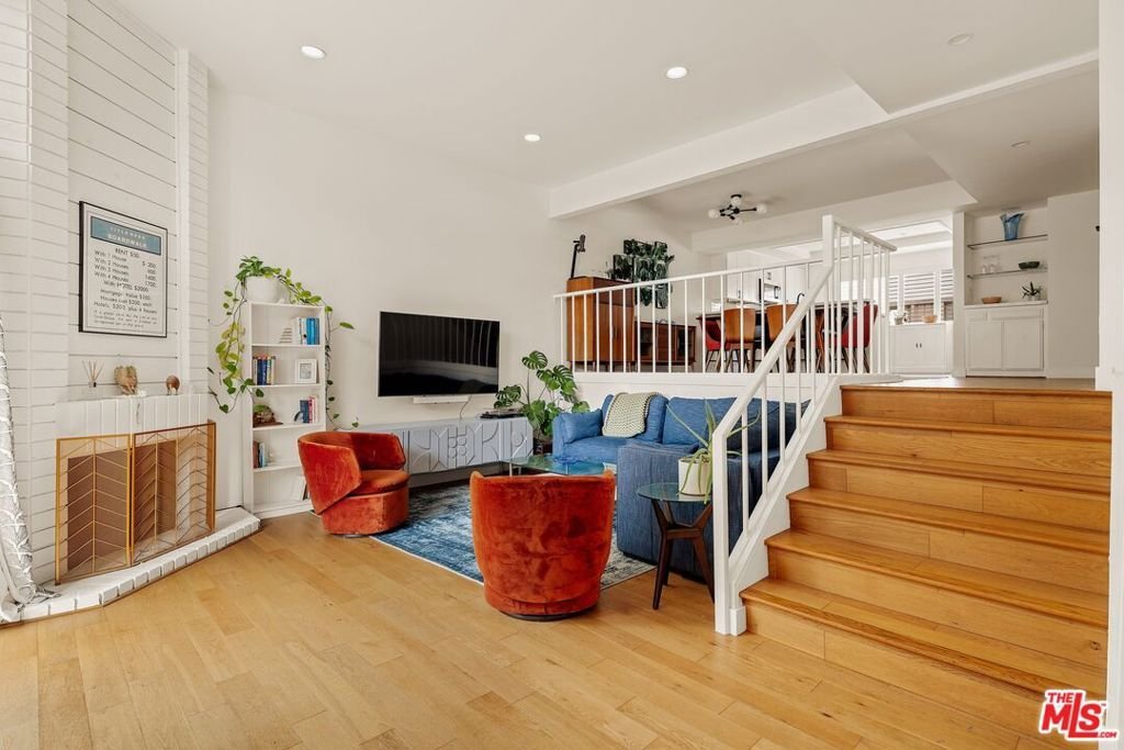 Condo in Los Angeles, California, United States 3 - 18511060