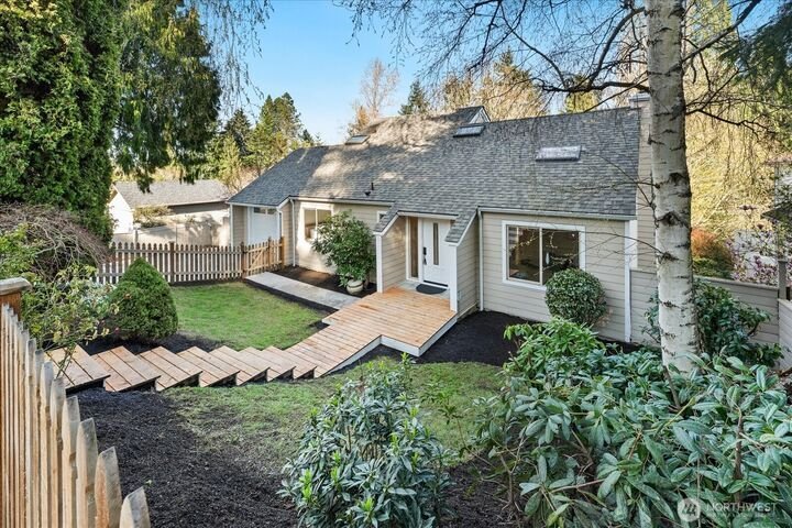 House in Lake Forest Park, Washington, United States 1 - 18520045