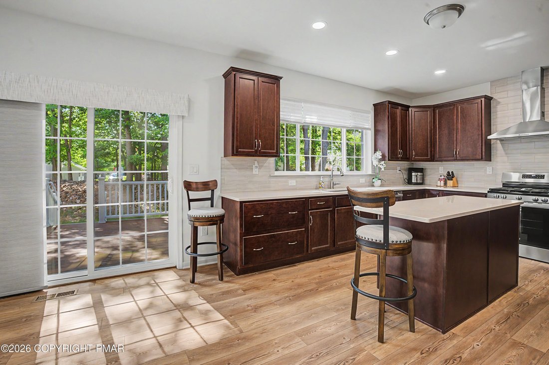 House in Easton, Pennsylvania, United States 4 - 18512838