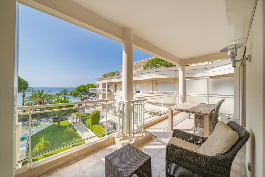 Apartment in Cannes, Provence-Alpes-Côte d'Azur, France 2 - 18513753