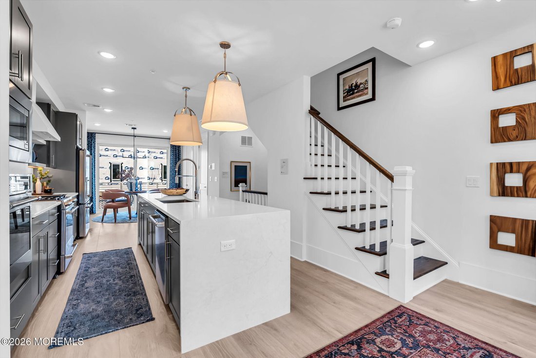 Condo in Asbury Park, New Jersey, United States 4 - 18521100