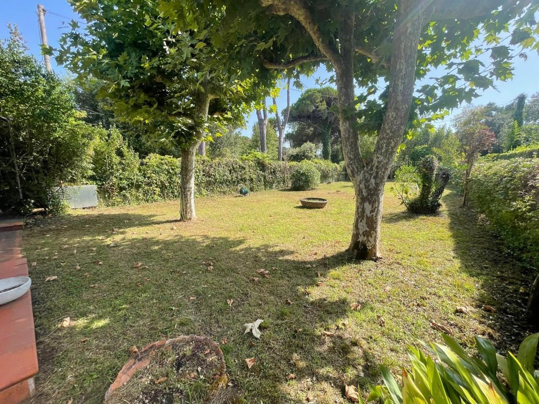 House in Ronchi, Massa, Italy 2 - 18522122