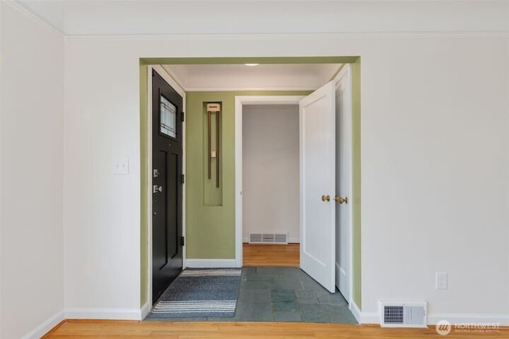 House in Seattle, Washington, United States 5 - 18514794