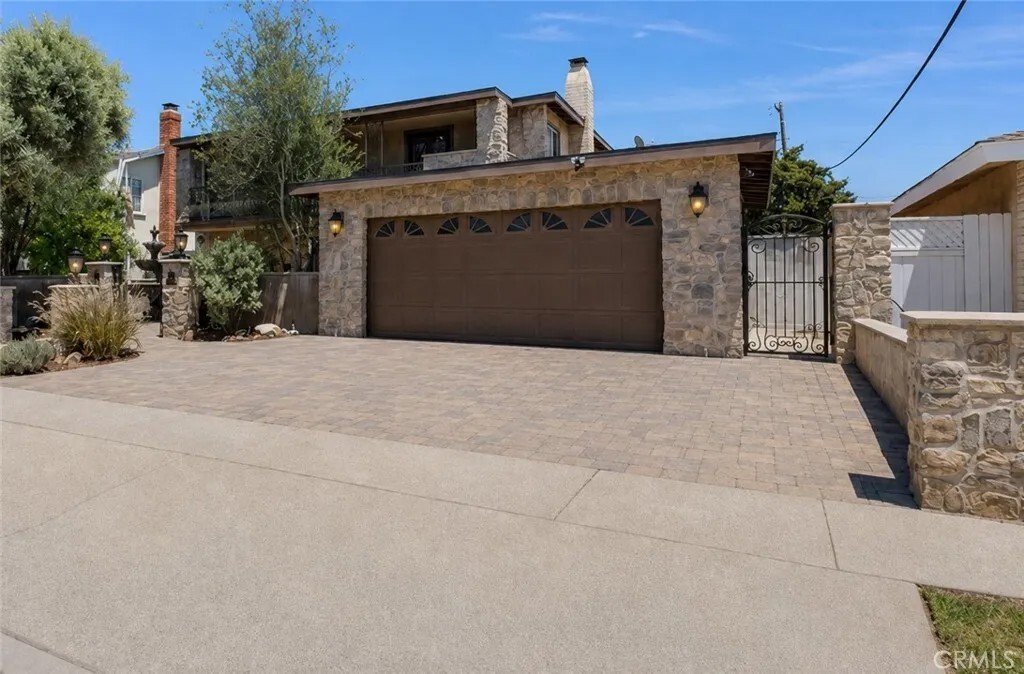House in Santa Ana, California, United States 2 - 18513123
