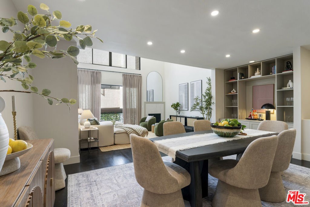 Condo in Los Angeles, California, United States 2 - 18511110