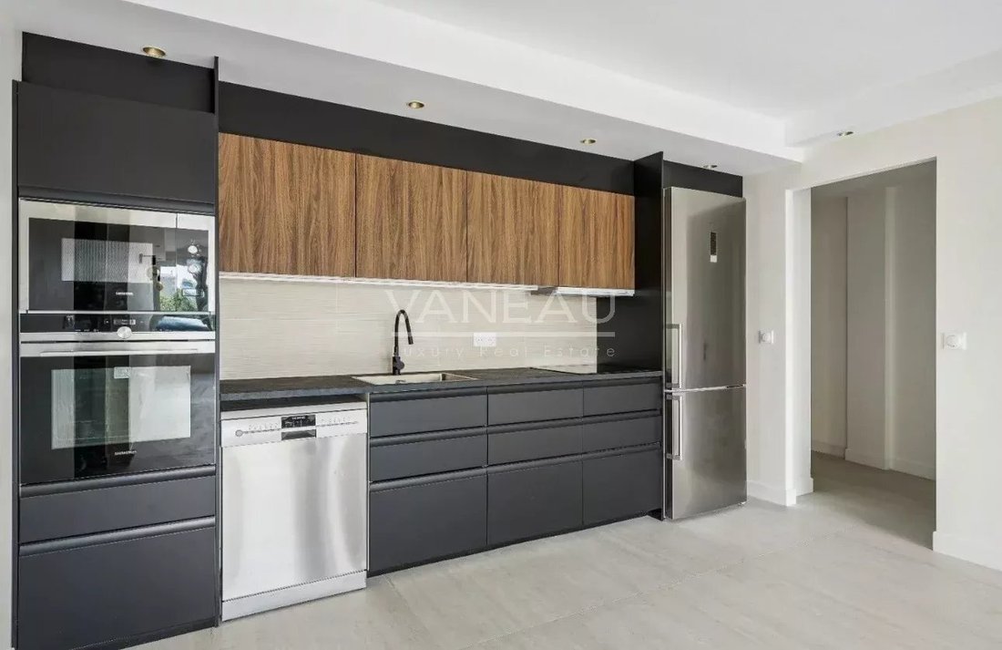 Appartamento a Muette Nord, Paris 16e Arrondissement, Parigi 5 - 18252125