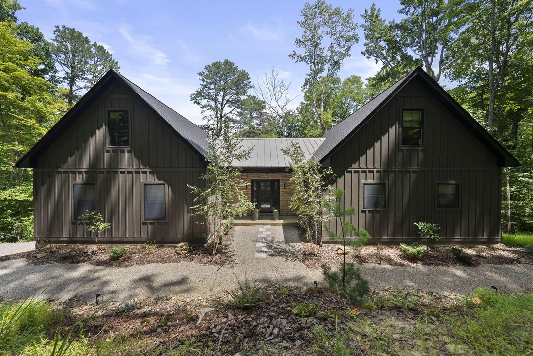 House in Sugar Grove, Ohio, United States 1 - 18512858