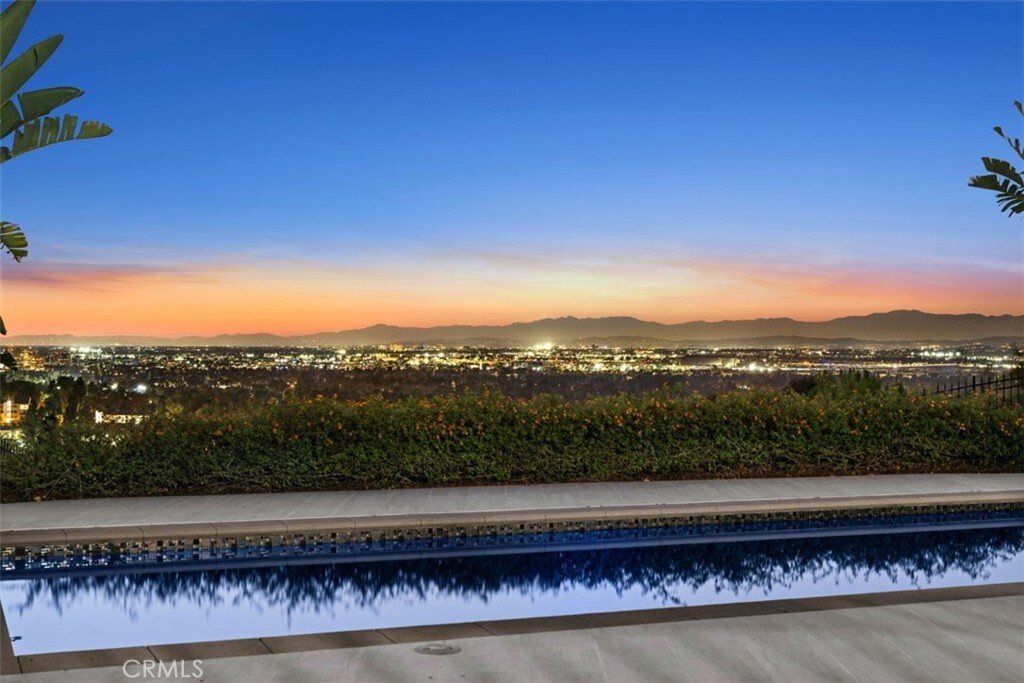 House in Irvine, California, United States 1 - 18491838