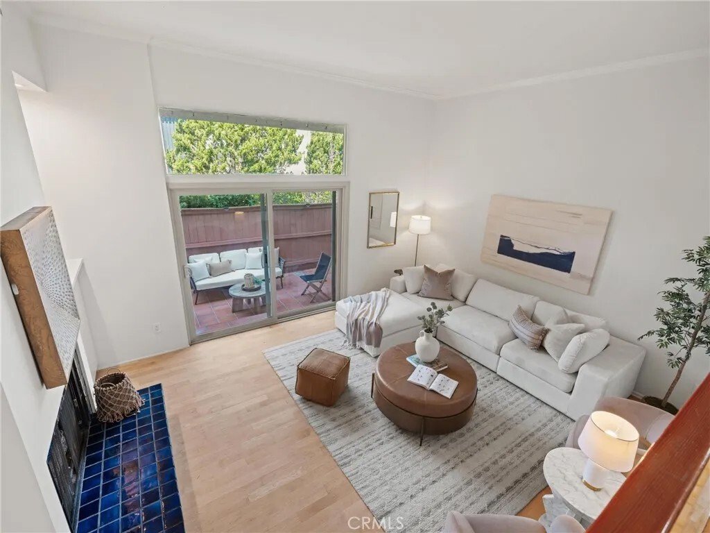 Condo in Los Angeles, California, United States 5 - 18518958