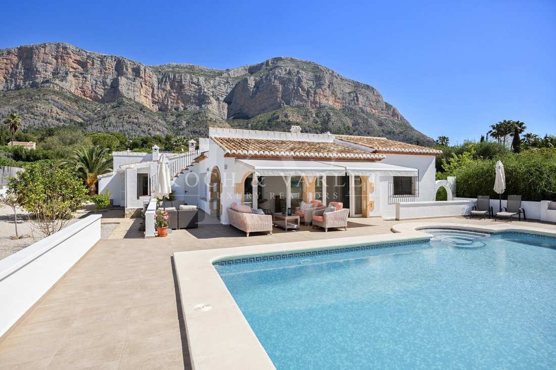 Villa in Xabia / Javea, Valencian Community, Spain 2 - 18516135
