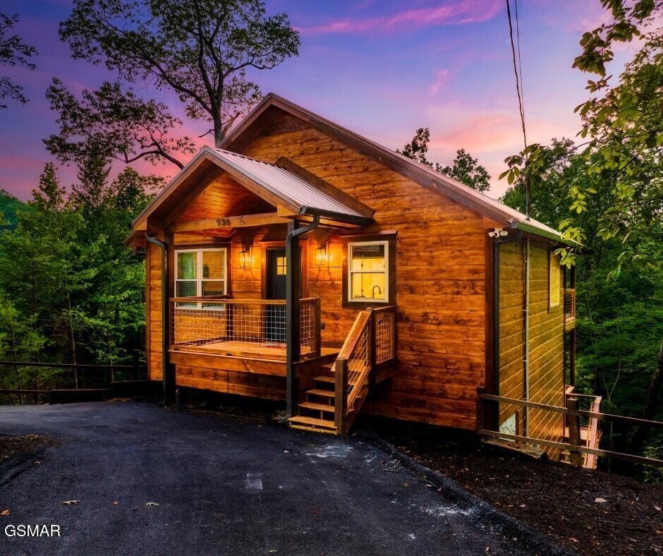 House in Sevierville, Tennessee, United States 3 - 18508619