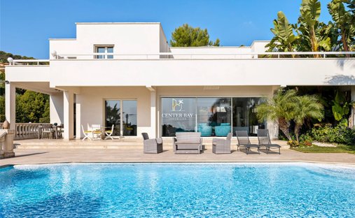 Villa in Antibes, Provence-Alpes-Côte d'Azur, France 1