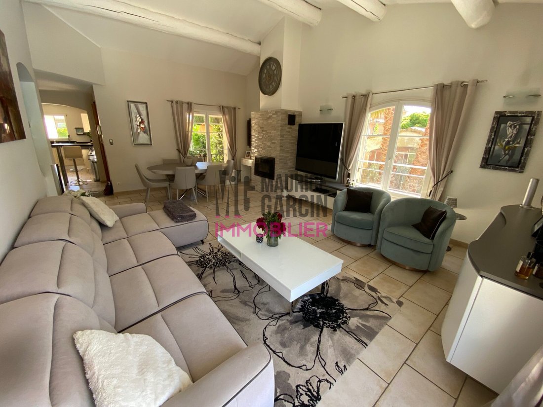 Villa in Ouest, Entraigues-sur-la-Sorgue, France 5 - 18514743