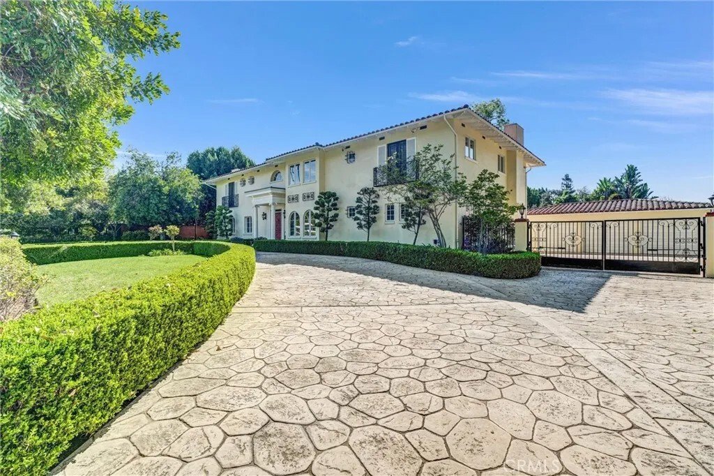 Condo in San Marino, California, United States 3 - 18513052