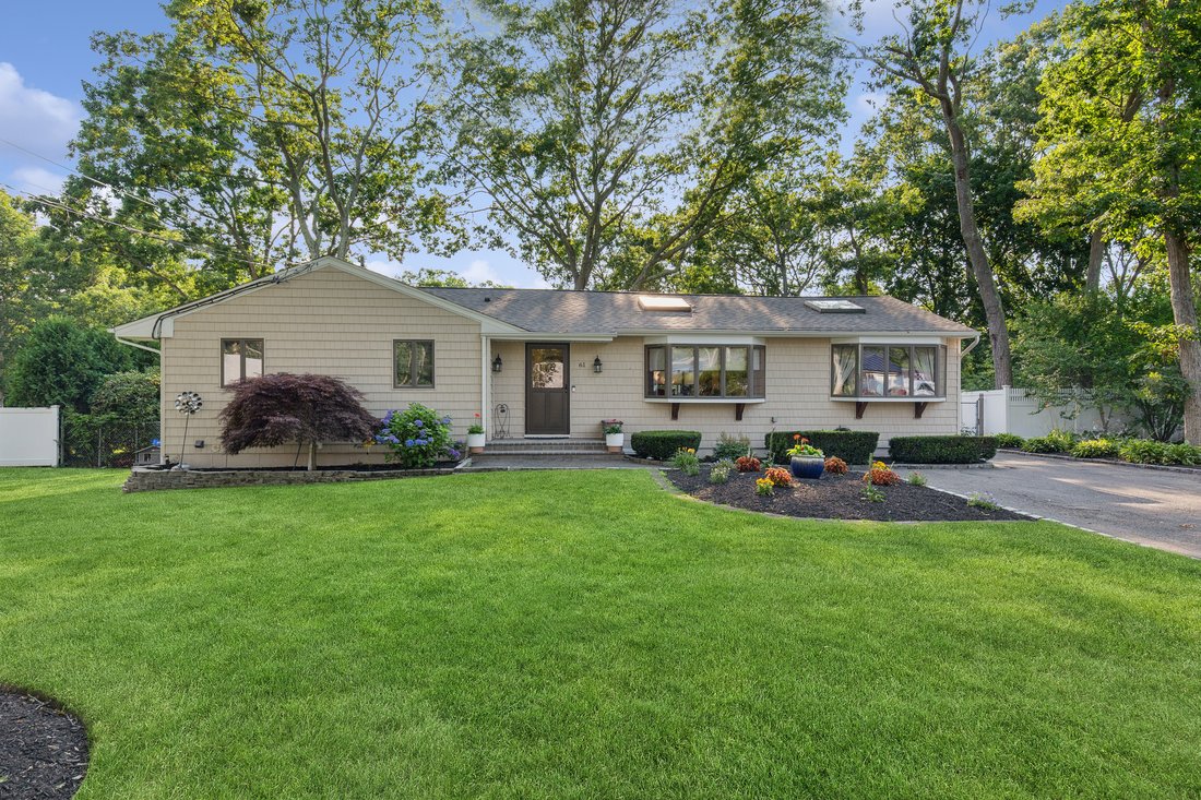 House in Calverton, New York, United States 1 - 18495034