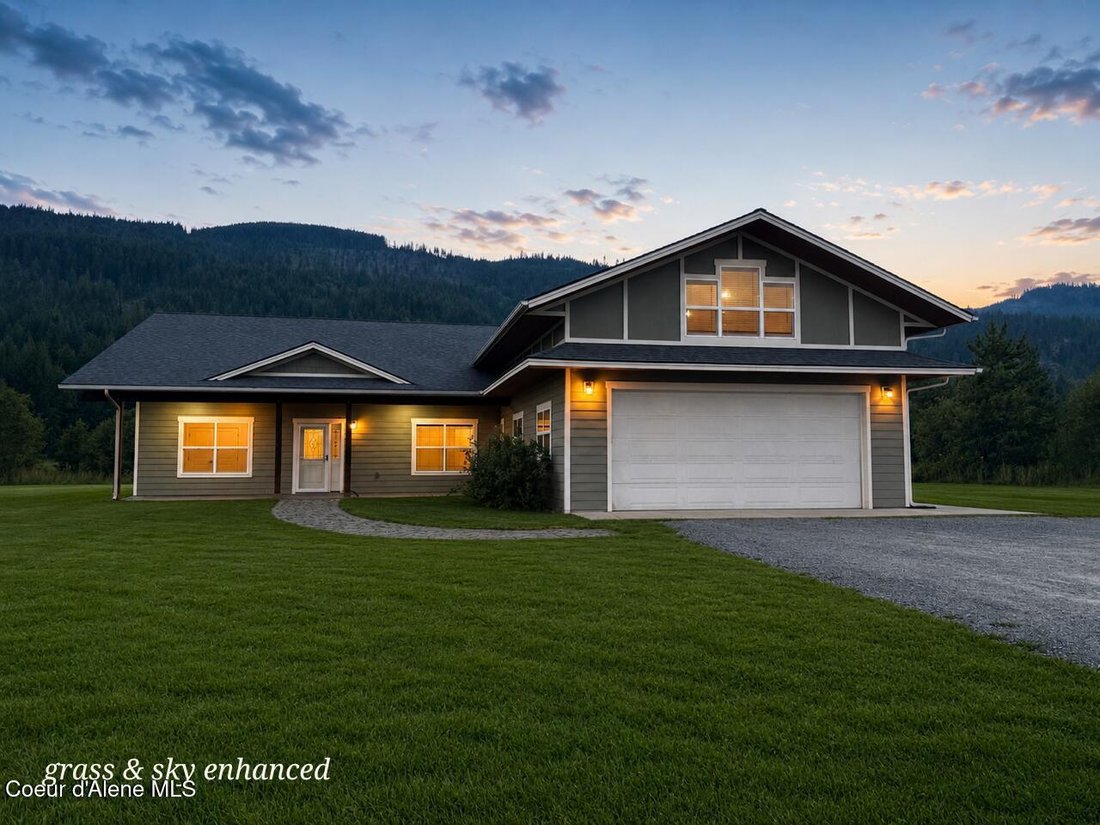 House in Sandpoint, Idaho, United States 1 - 17511736
