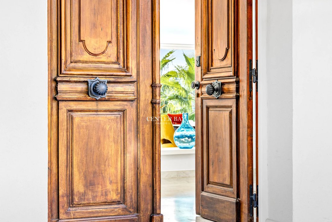 Villa in Antibes, Provence-Alpes-Côte d'Azur, France 2 - 18508155