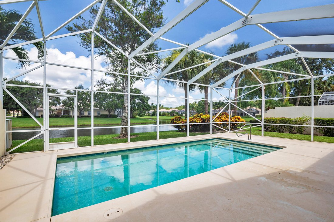 House in Palm Beach Gardens, Florida, United States 1 - 18511984